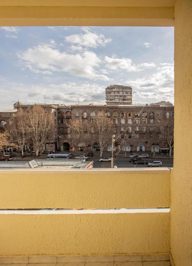 Квартира В Центре Еревана Yerevan Bagian luar foto